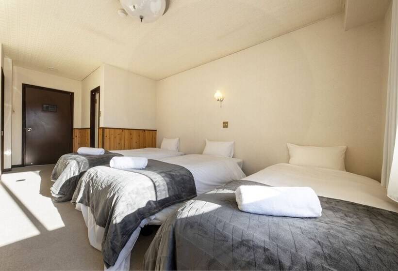 Standaard Driepersoonskamer, Unplan Village Hakuba