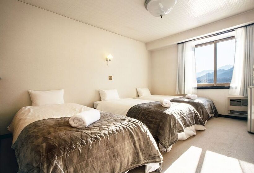 غرفة قياسية ثلاثية, Unplan Village Hakuba