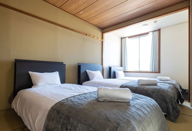 Standaard Driepersoonskamer met Gedeelde Badkamer, Unplan Village Hakuba