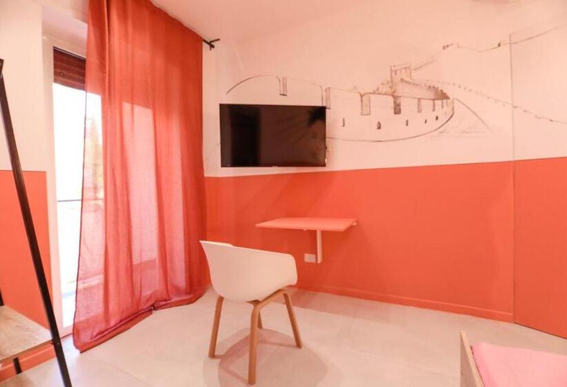 اتاق استاندارد یک نفره, O.effe. Suites / Vatican