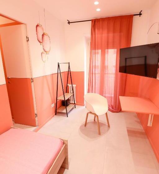 اتاق استاندارد یک نفره, O.effe. Suites / Vatican