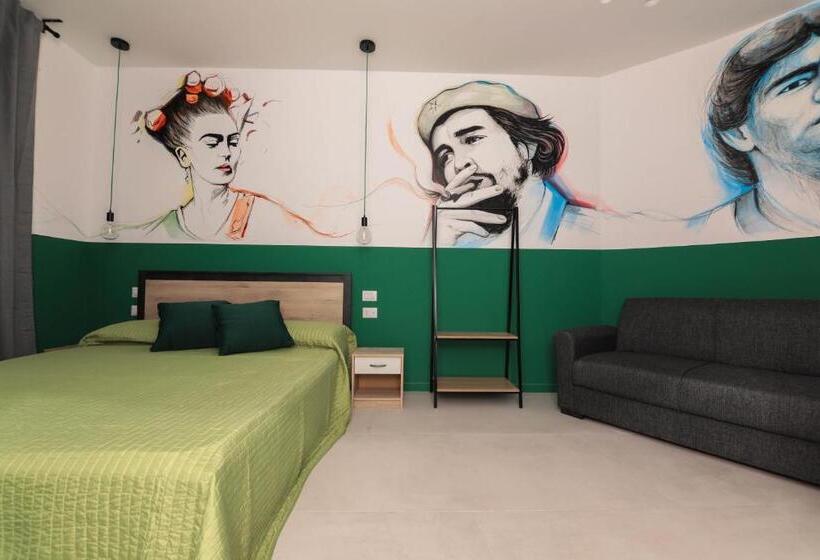 اتاق استاندارد, O.effe. Suites / Vatican