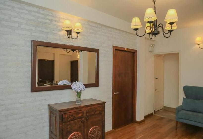 3 Bedroom Apartment, Grace