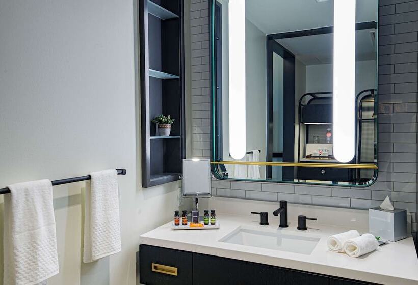 デラックスルーム, Canopy By Hilton Jersey City Arts District