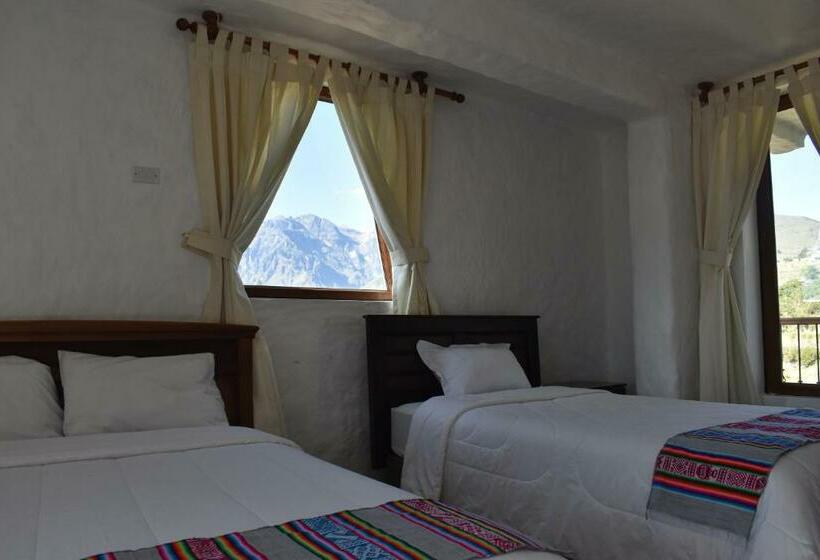 デラックスの４人部屋, La Casa De Santiago