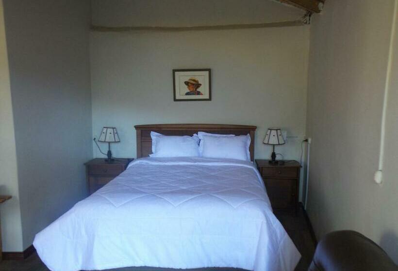 スタンダードルーム, La Casa De Santiago