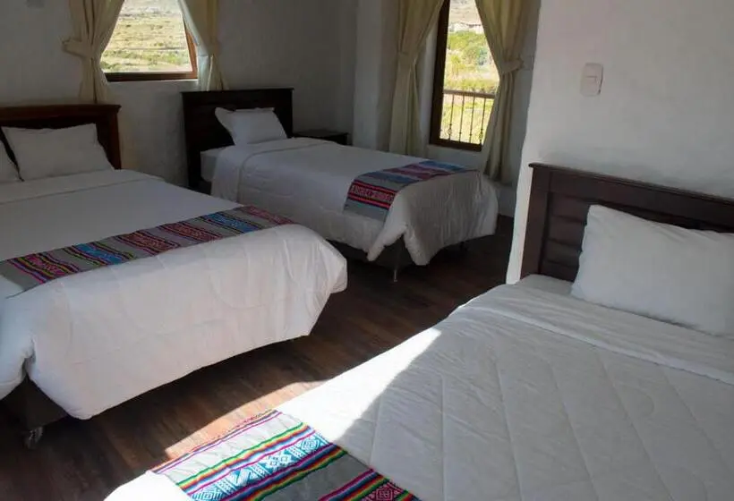 اتاق لوکس چهار تخته, La Casa De Santiago