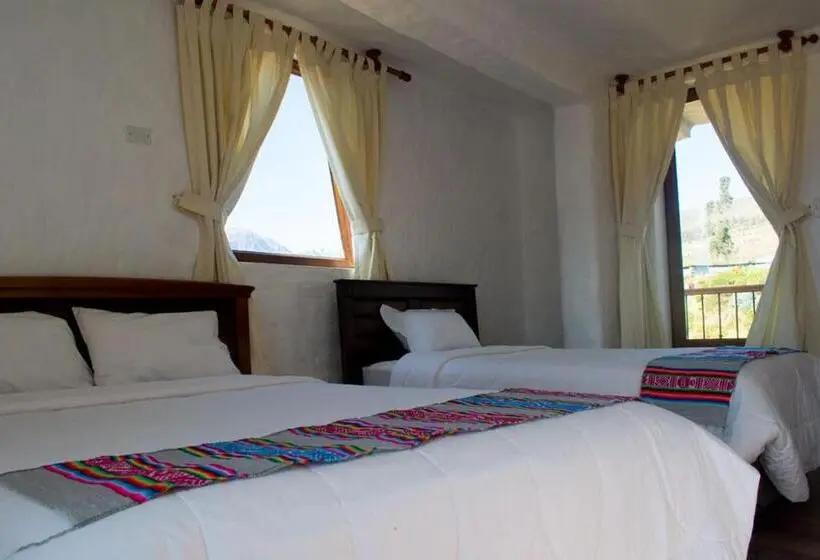 اتاق لوکس چهار تخته, La Casa De Santiago