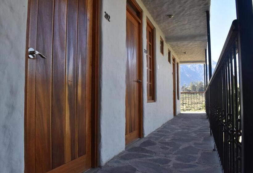 デラックスルーム, La Casa De Santiago