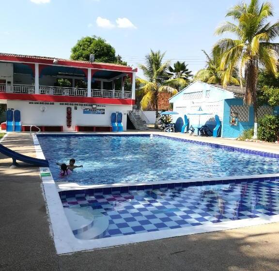 غرفة قياسية ثلاثية, Sael