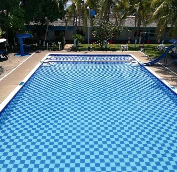 غرفة قياسية رباعية, Sael