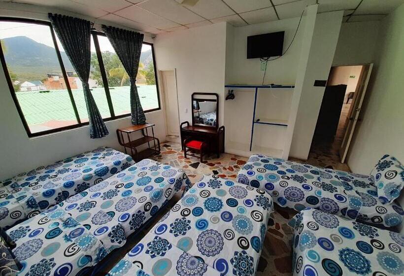 غرفة عائلية, Sael