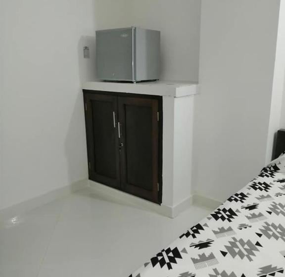 스탠다드 룸 더블 침대 2개, Tania