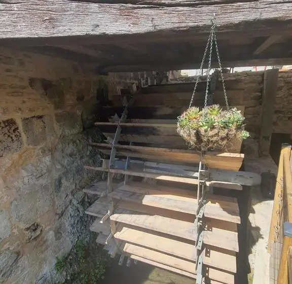 １ベッドルームハウス, Gîte Du Moulin De Barutel Mamers,petite Maison Avec 1 Chambre Idéale Couple,spa Et Soins Sur Réserva