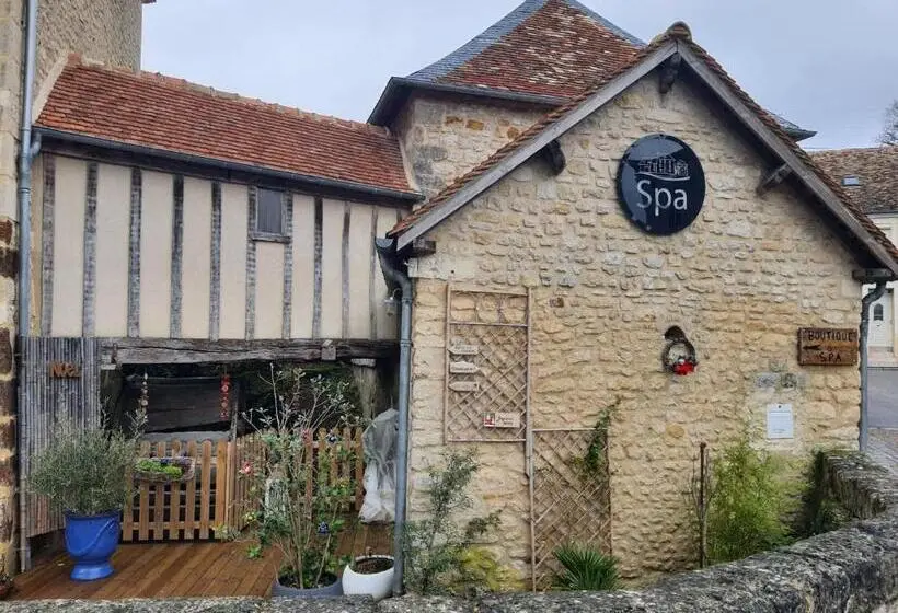 １ベッドルームハウス, Gîte Du Moulin De Barutel Mamers,petite Maison Avec 1 Chambre Idéale Couple,spa Et Soins Sur Réserva