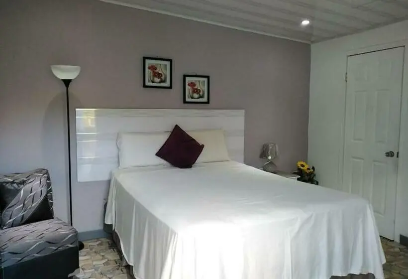 اتاق لوکس, Hostal Vista Del Mar