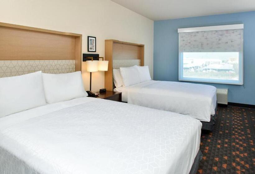 חדר סטנדרט מותאם לאדם עם מוגבלויות, Holiday Inn Fort Worth   Alliance By Ihg