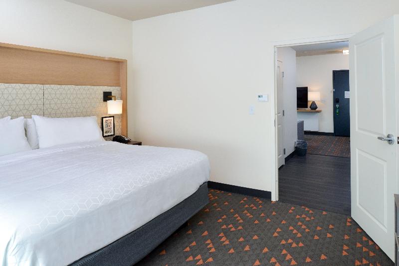 סוויטה מותאמת לאדם עם מוגבלויות, Holiday Inn Fort Worth   Alliance By Ihg