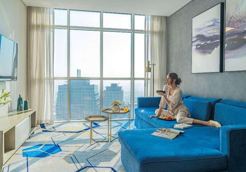 سوییت لوکس, Pullman Sharjah