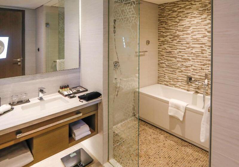 اتاق سوپریور با چشمانداز شهر, Pullman Sharjah