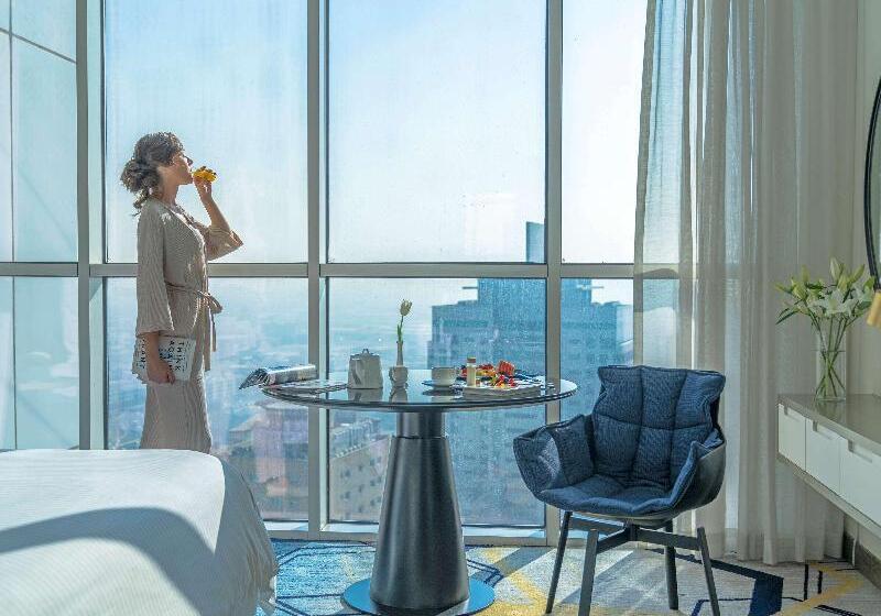 اتاق سوپریور با چشمانداز شهر, Pullman Sharjah