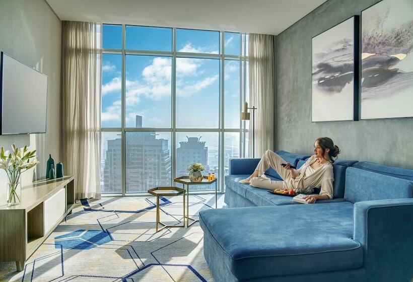 سوییت لوکس, Pullman Sharjah