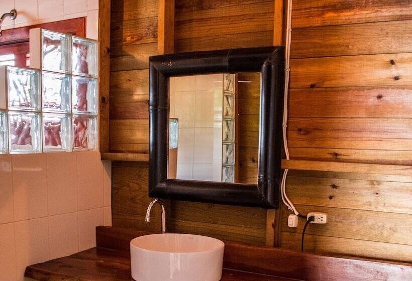 Бунгало Deluxe, The Sea Monkey