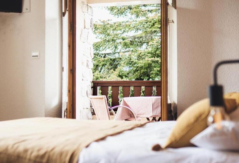 Номер Стандарт Вид на Горы, Auberge Le Valezan