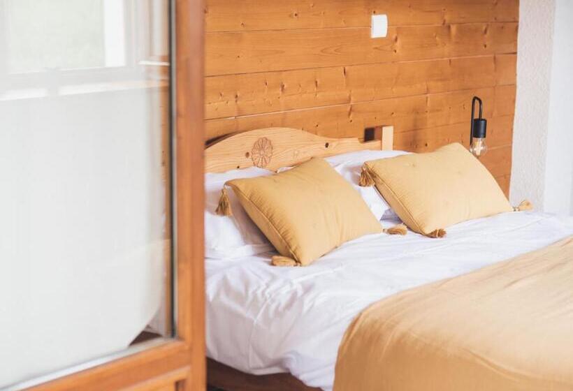 Номер Стандарт Вид на Горы, Auberge Le Valezan