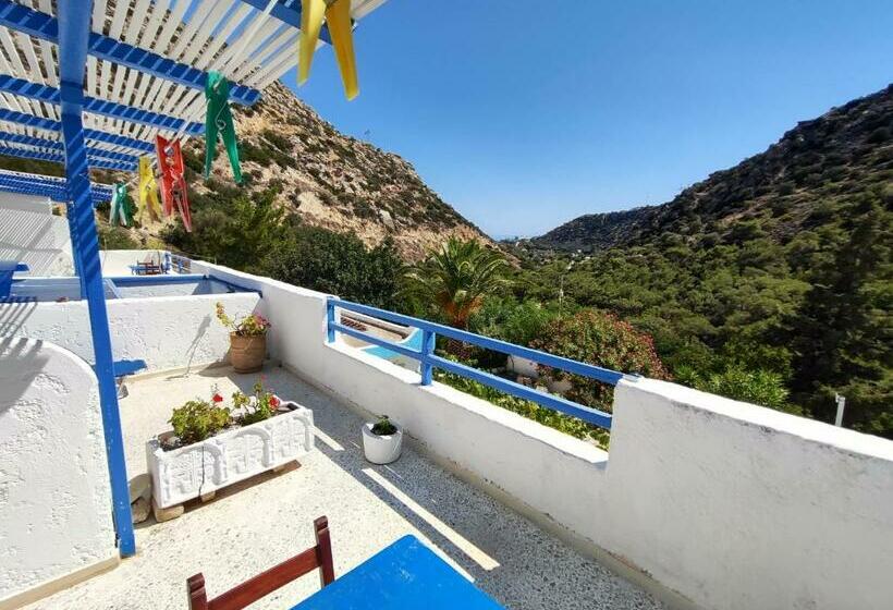 带阳台的豪华间, Oleander S Garden Traditional Cretan Cottage