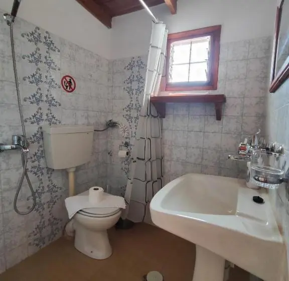اتاق استاندارد سه تخته با بالکن, Oleander S Garden Traditional Cretan Cottage