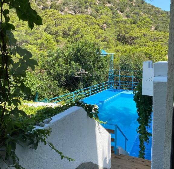 带露台的标准房间, Oleander S Garden Traditional Cretan Cottage