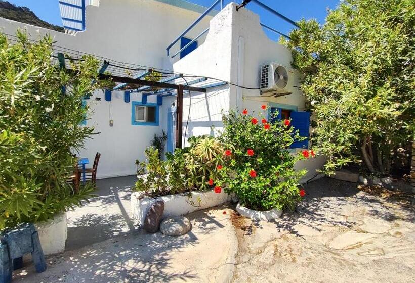 اتاق کلاسیک چهارنفره, Oleander S Garden Traditional Cretan Cottage