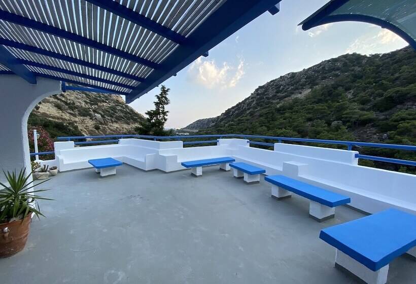 带双人床的标准工作室, Oleander S Garden Traditional Cretan Cottage