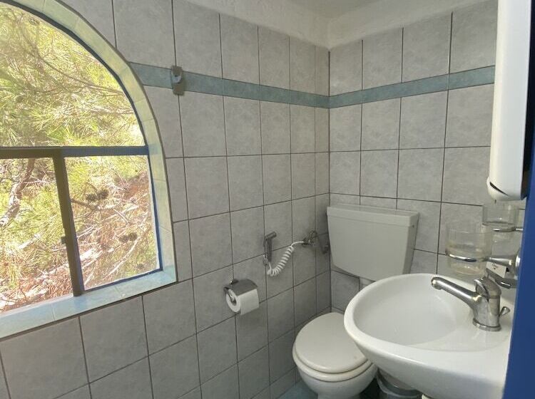 带双人床的标准工作室, Oleander S Garden Traditional Cretan Cottage