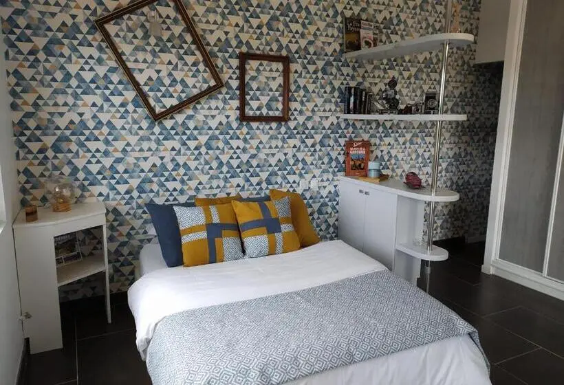 Standard Studio, Auberge Le Gabachou