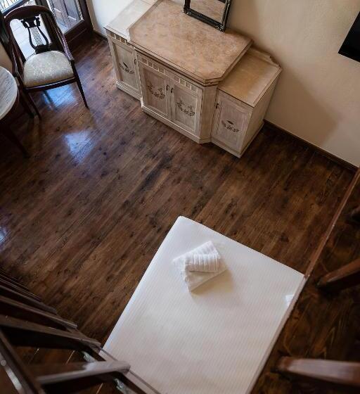 Suíte Familiar, Old Town Suites