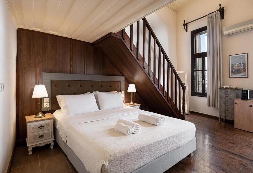 סוויטה משפחתית, Old Town Suites