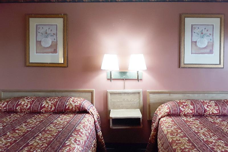 غرفة قياسية, Kings At Clovis