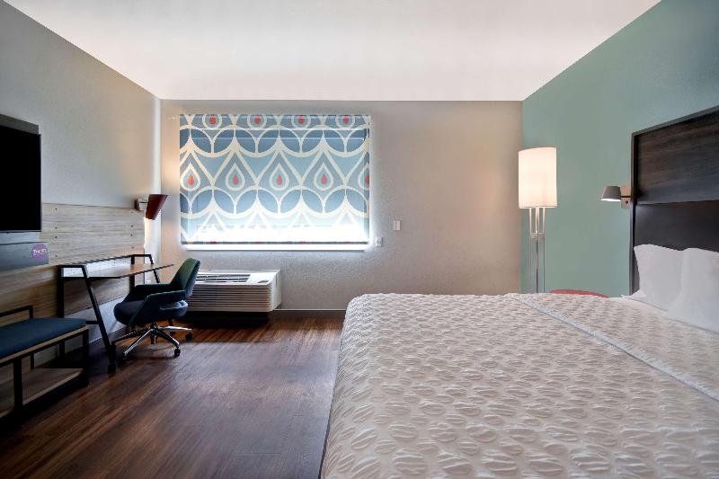 חדר סטנדרט עם מיטת קינג, Tru By Hilton Auburn