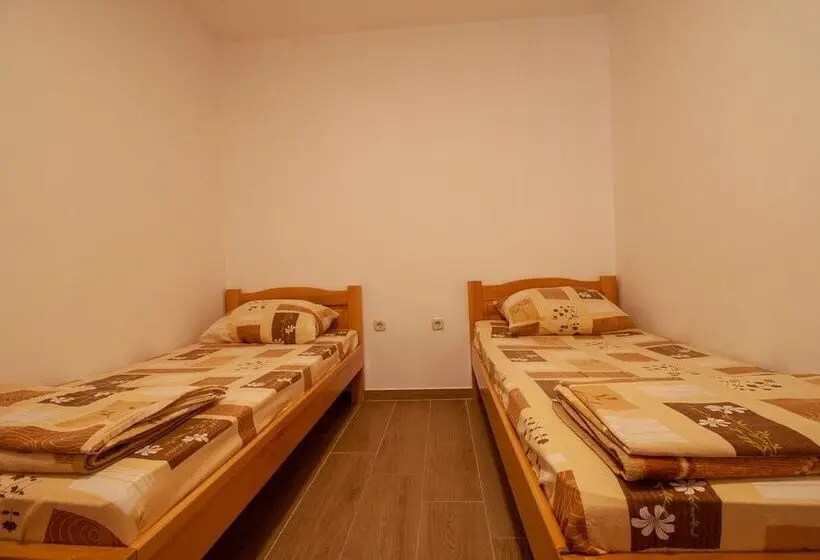 اتاق استاندارد, Bed And Breakfast Jadran