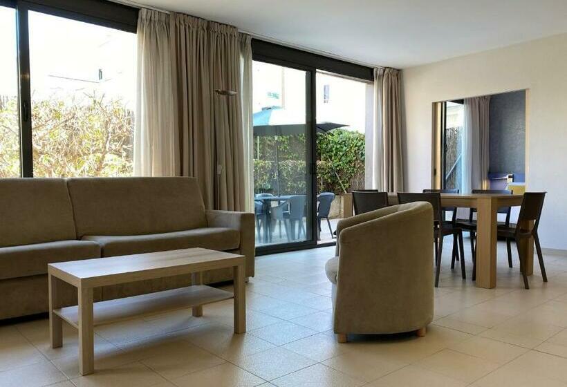 Апартаменты 2 Спальни, Atenea Park Suites & Apartments