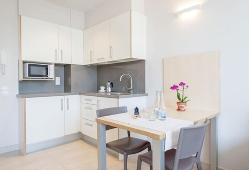 Студия Superior, Atenea Park Suites & Apartments