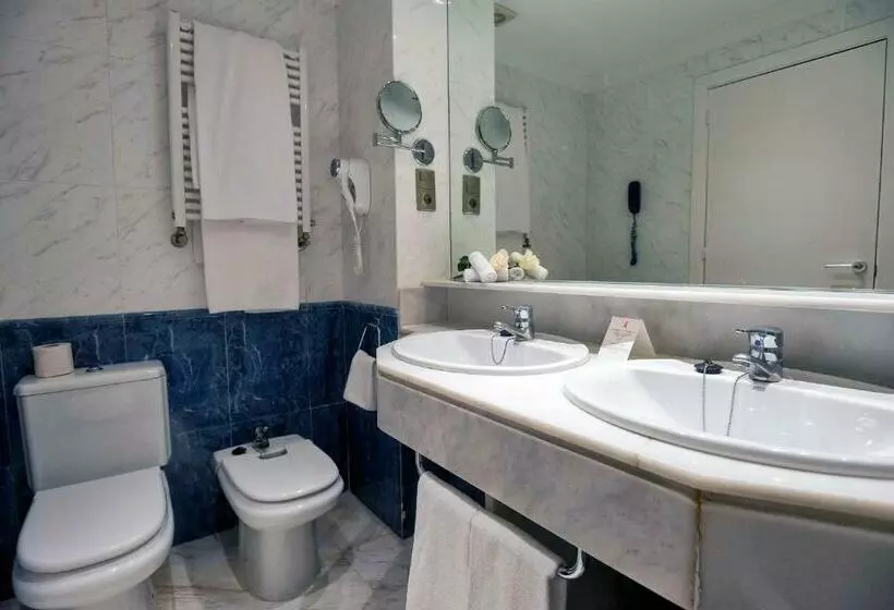 اتاق استاندارد با چشم‌انداز استخر, ALEGRIA Costa Ballena Aquafun & Spa