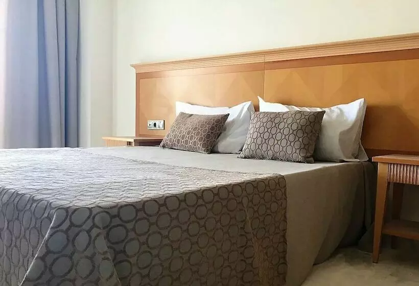 اتاق استاندارد با چشم‌انداز استخر, ALEGRIA Costa Ballena Aquafun & Spa