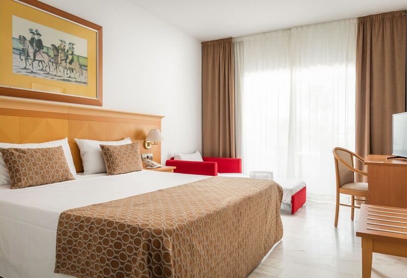 Трехместный Номер Стандарт Вид на Бассейн, ALEGRIA Costa Ballena Aquafun