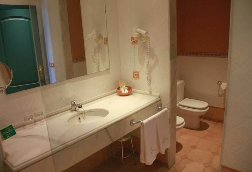 Номер Стандарт, Alicante Golf