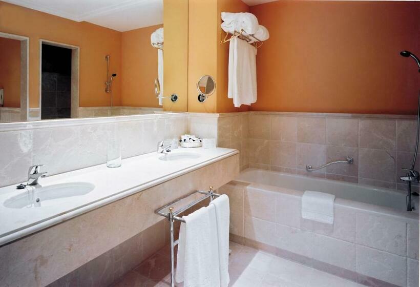 Habitación Familiar, Alicante Golf