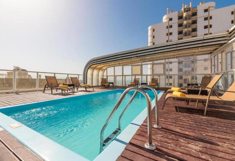 غرفة قياسية مزوَّدة بشُرفة, Baía Beach