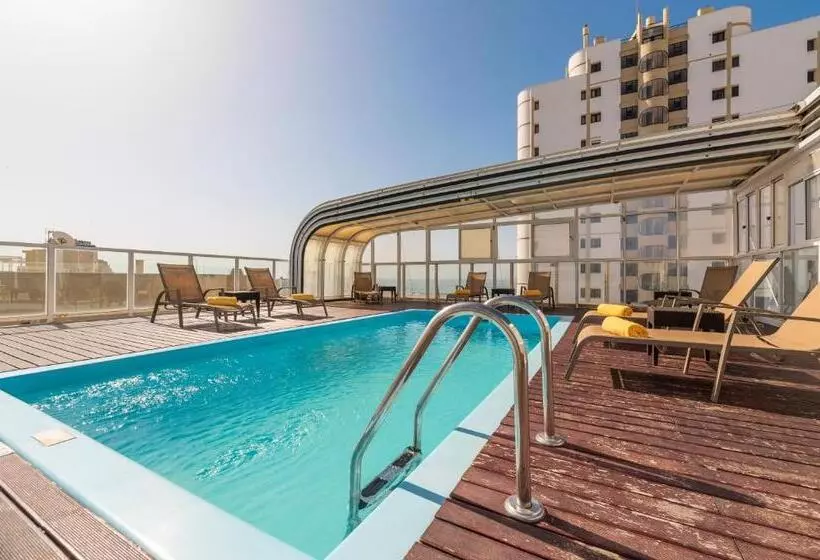 Comfort room with balcony, Baía Beach